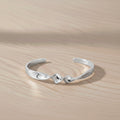 Bracelete Trama